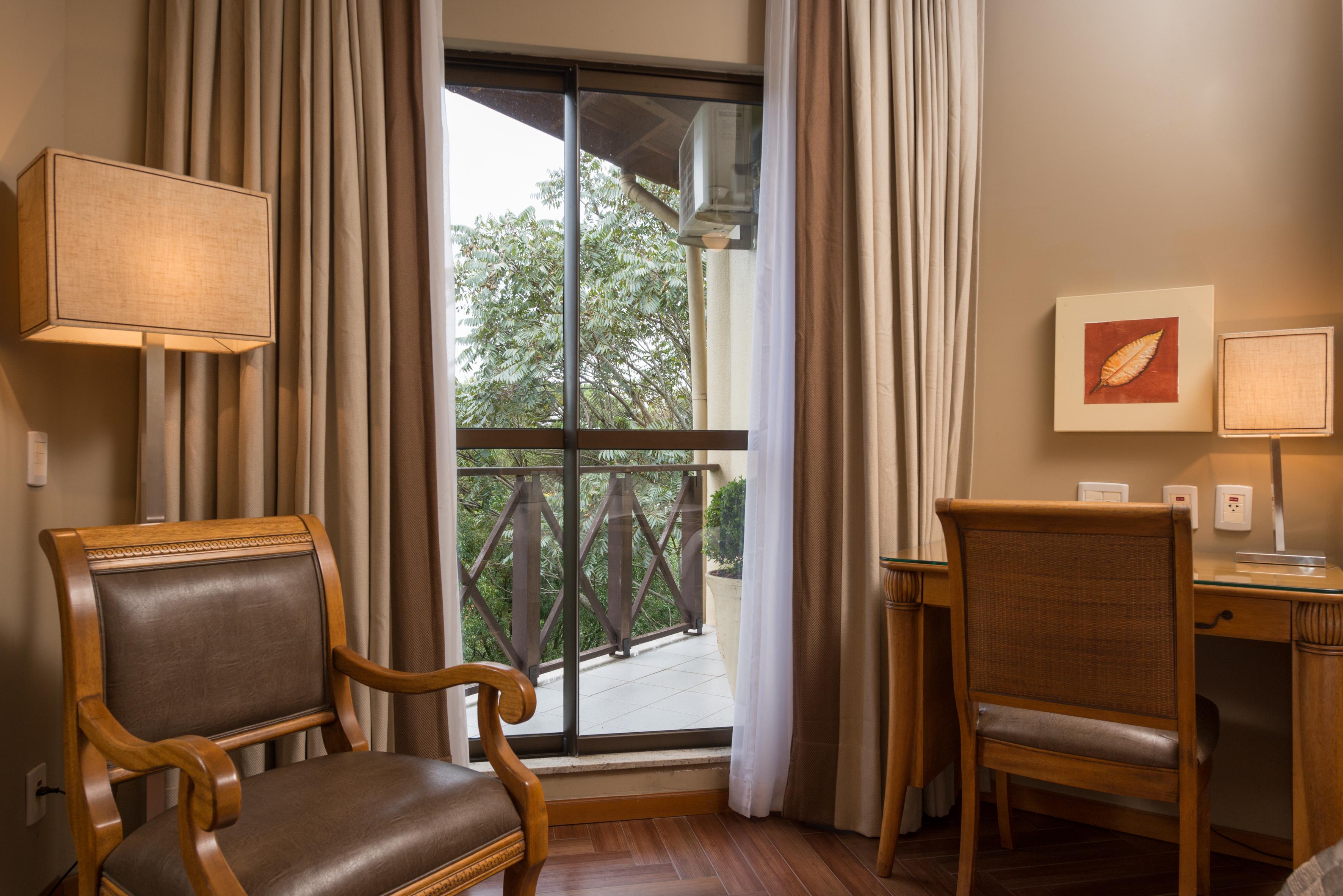 Wish Serrano Resort Gramado Bagian luar foto A room at the hotel