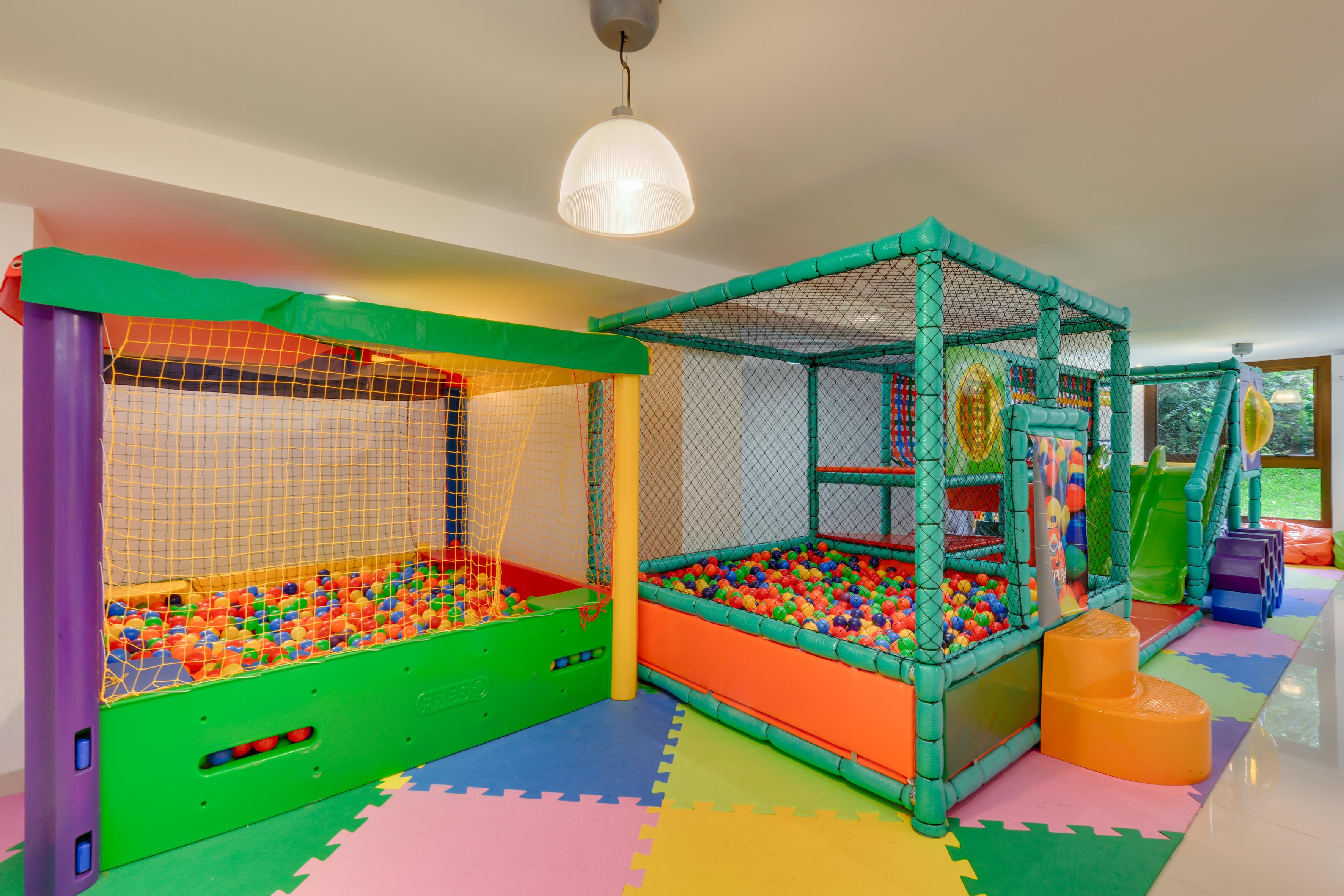 Wish Serrano Resort Gramado Bagian luar foto Indoor playground